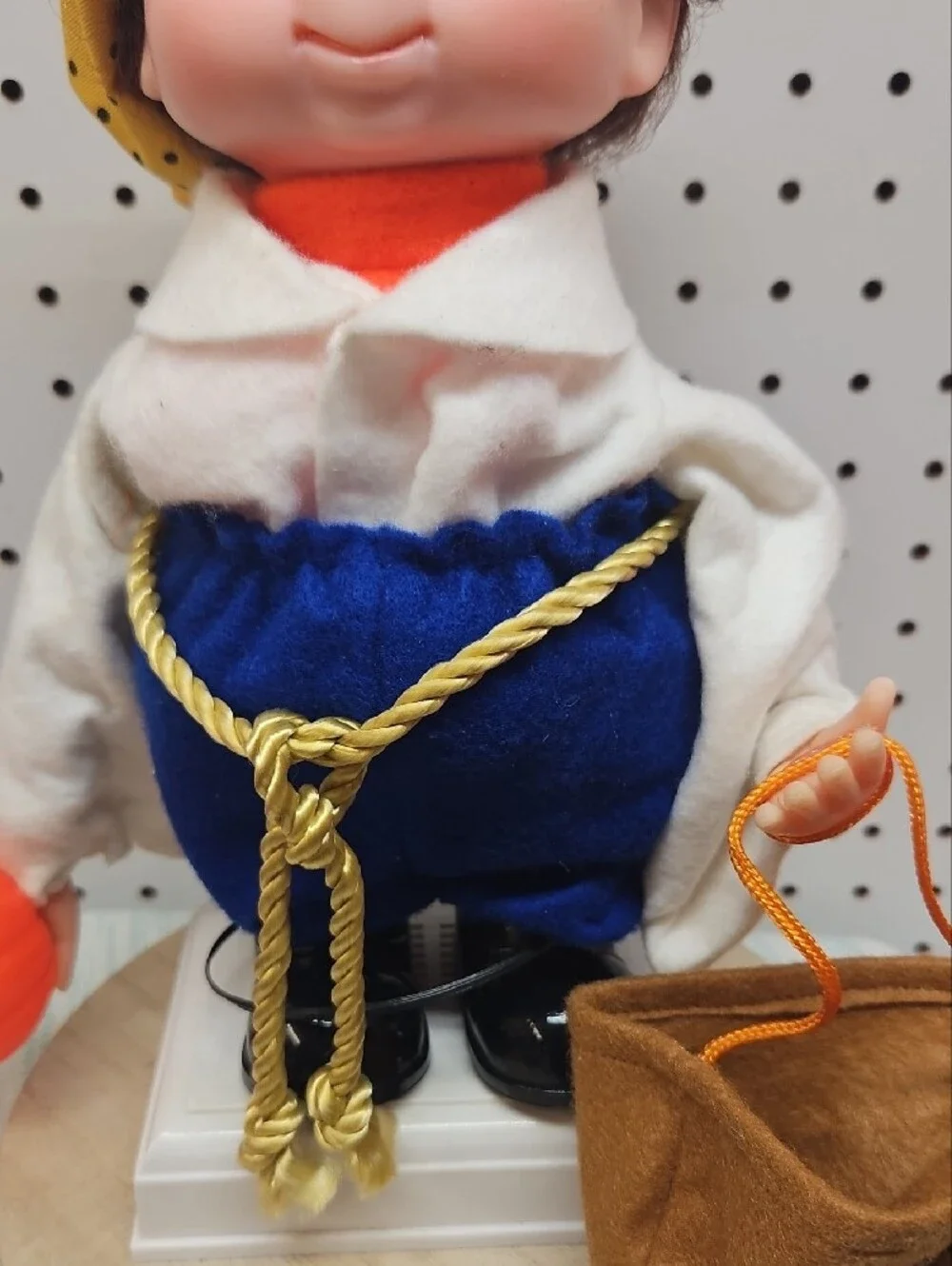 SantaS Best pre owned